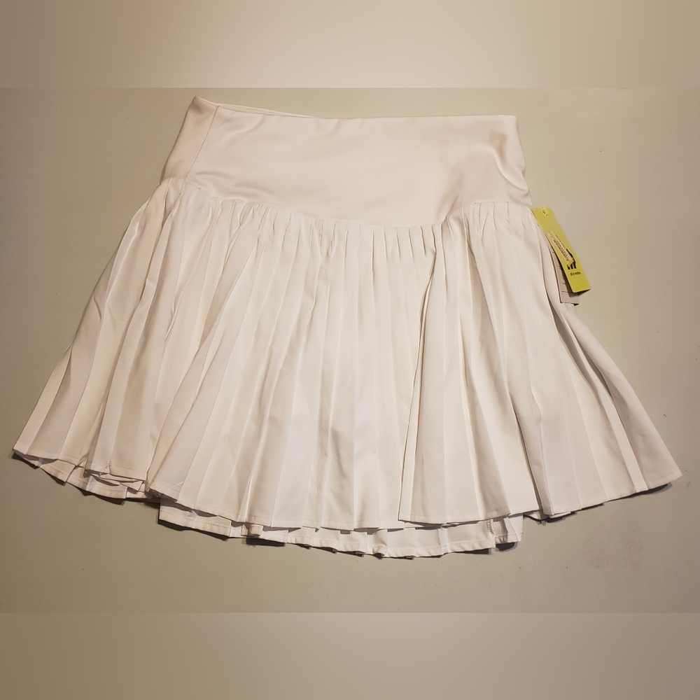 all in motion White Woven Pleated Skort with Wide Waistband